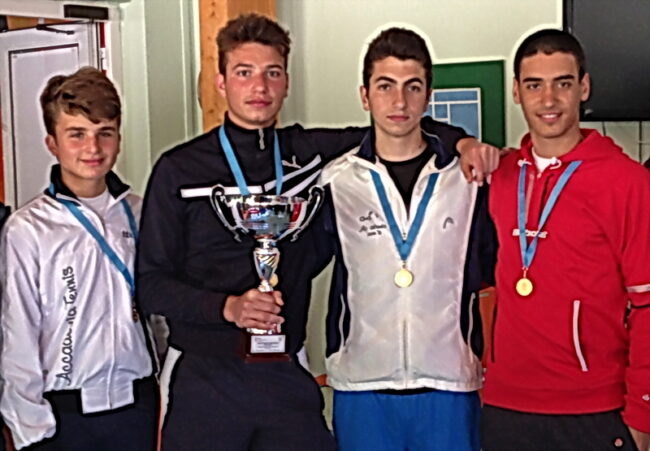 Tennis da sinistra Garofano Dilengite Ceniccola e Saccone
