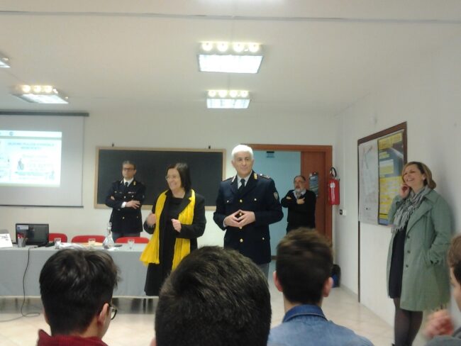 POLIZIA2 POLIZIA
