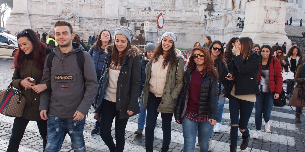 ROMA