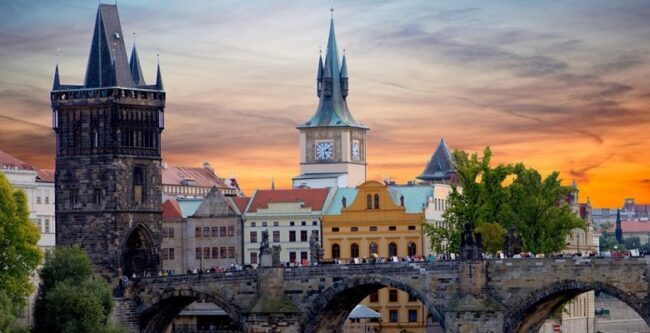 PRAGA PRAGA