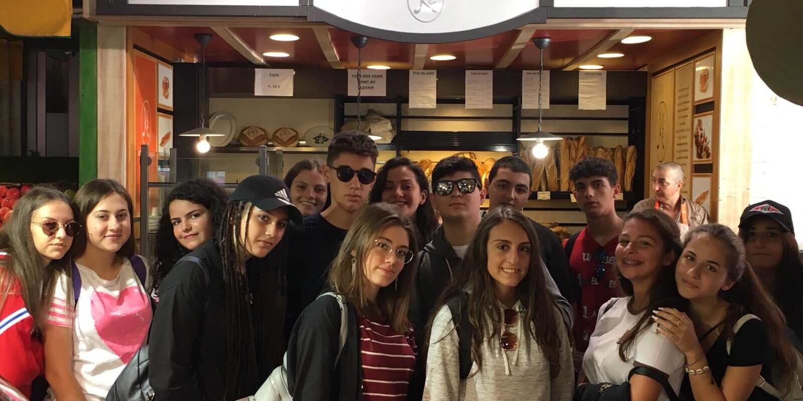 LaªCdelLiceoClassicoQuadriennaleinstageinCostaAzzurra